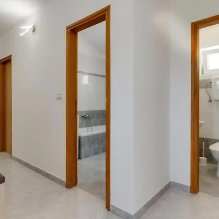 Vikendica House Piljan