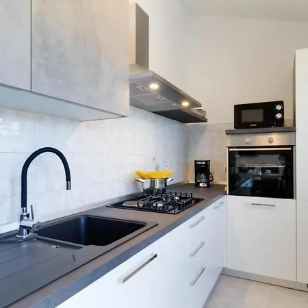 Vikendica House Piljan